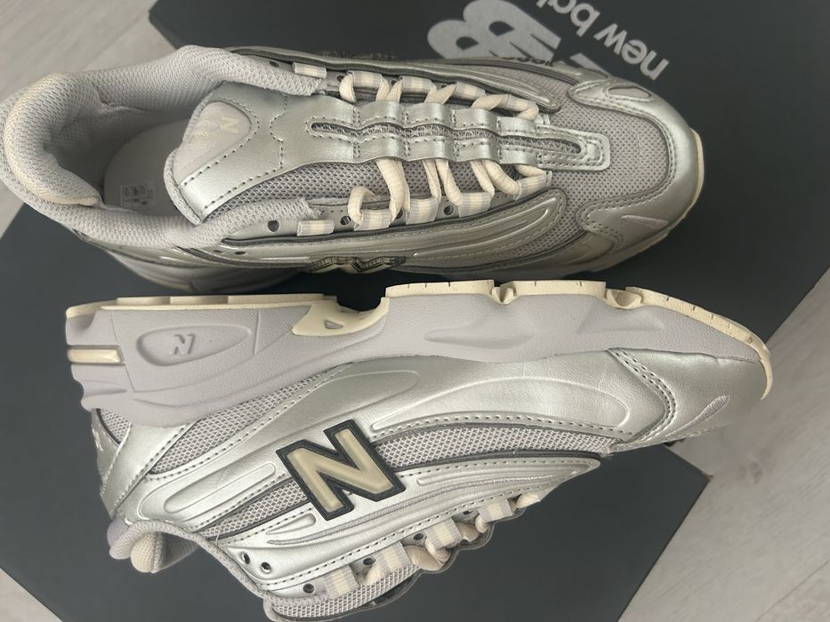 New Balance M1000