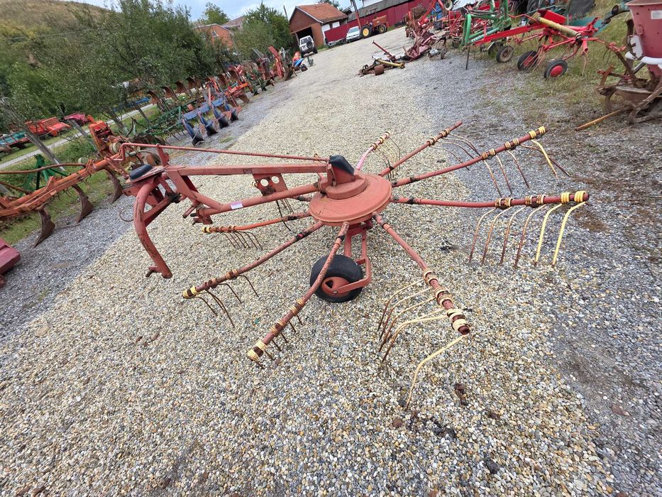 Grebla in tiranti la tractor NIEMEYER 3M cu piese originale