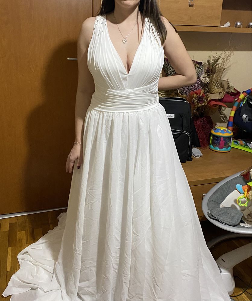Нова булчинска/сватбена рокля