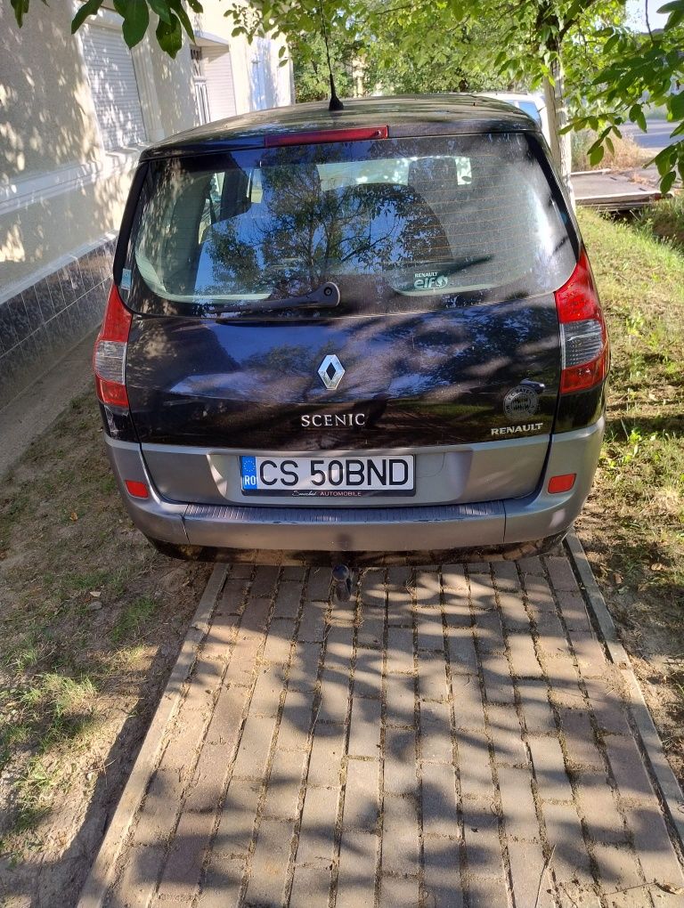 Vând Renault Grand Scenic