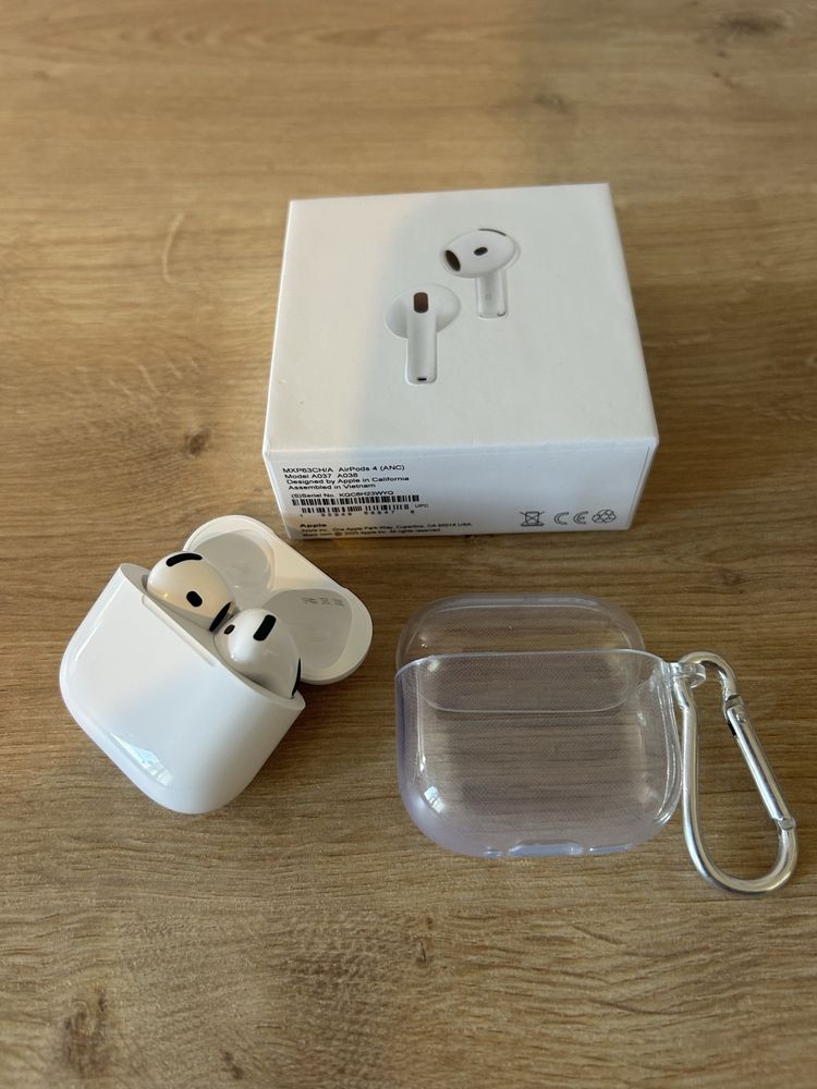 AirPods 4 със Active Noise Cancellation