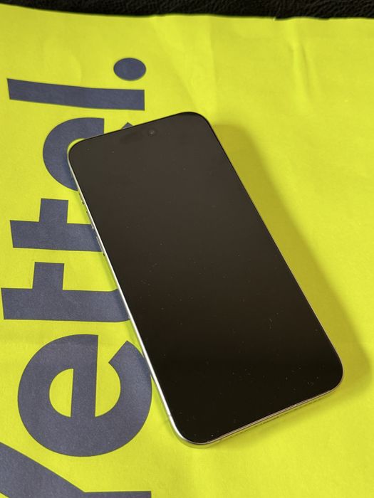КАТО НОВ 256GB iPhone 15 Pro Max Yettel Гаранция 2026г. Natural