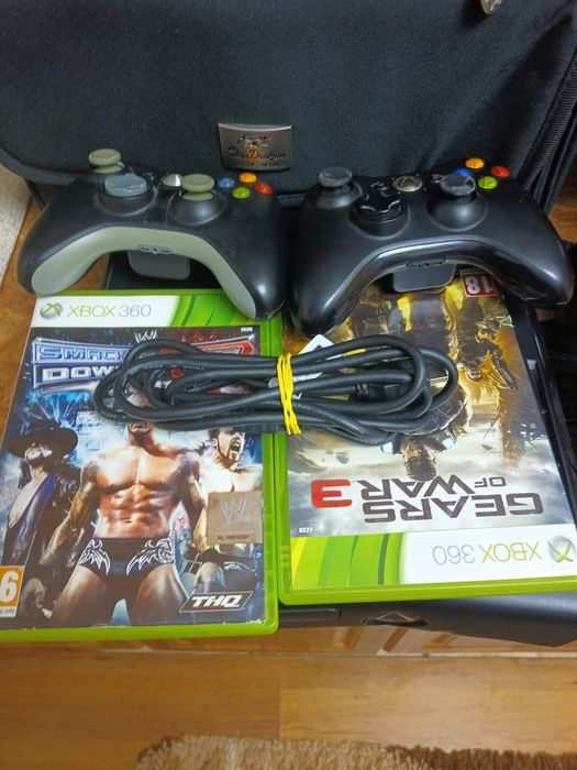 De vânzare Xbox 360 slim