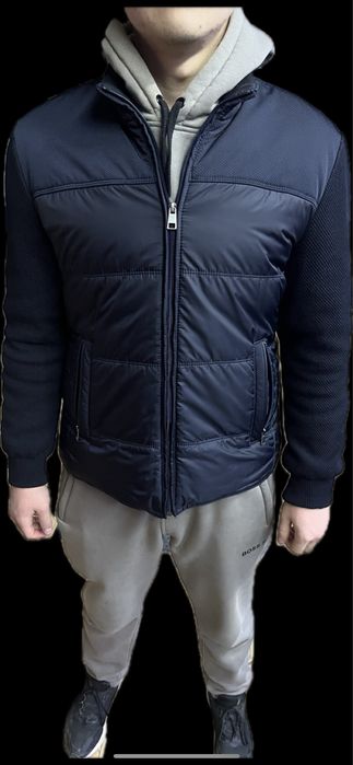 Продается куртка Турция 52 размер L размер