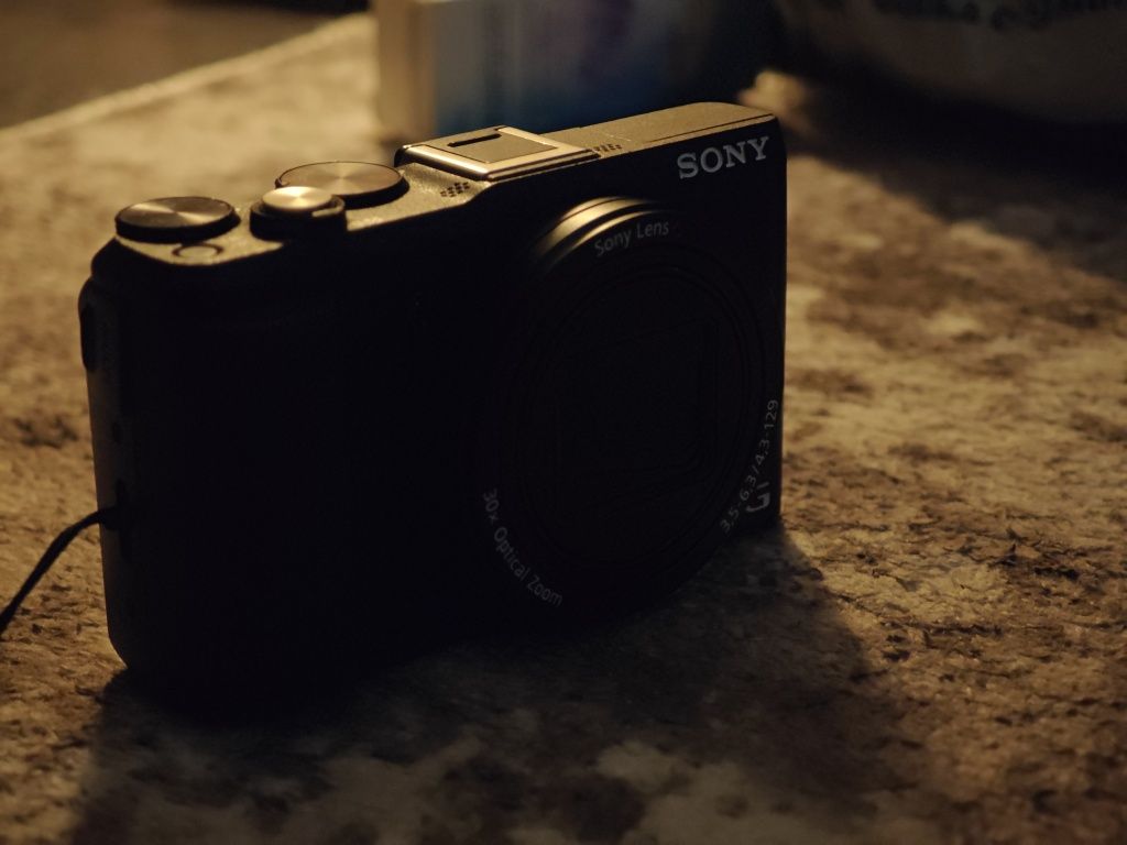 Sony  HX60 wifi 20.4mp