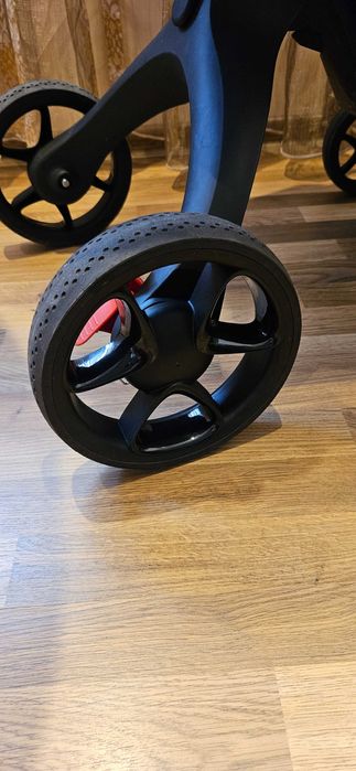 STOKKY XPLORY X + кош за новородено