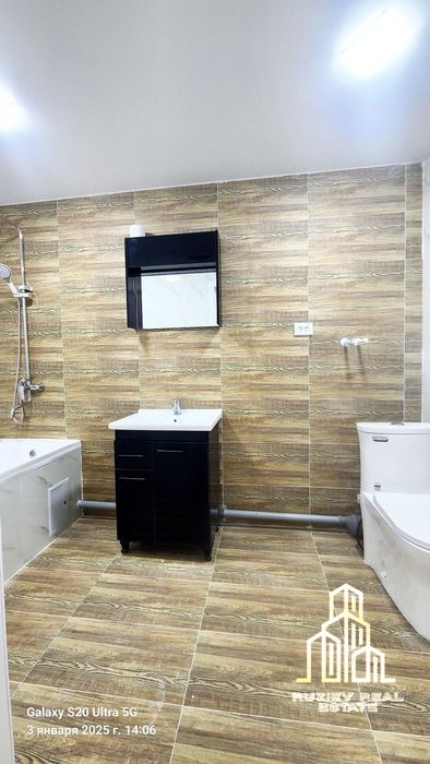 3 хонали квартира сотилади