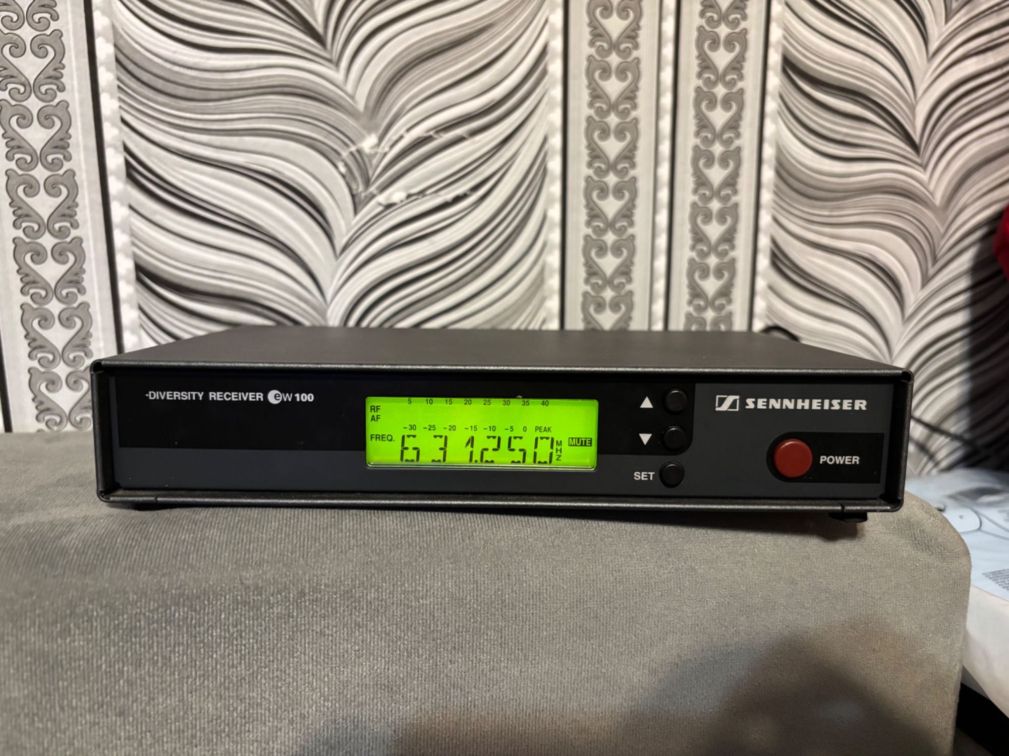 Микрофон Sennheiser EW100 g4