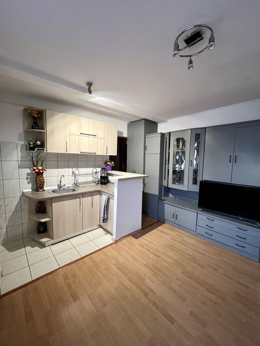 Apartament 3 camere Mihai Viteazu