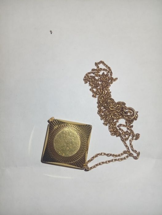 Часы чайка ссср золотые