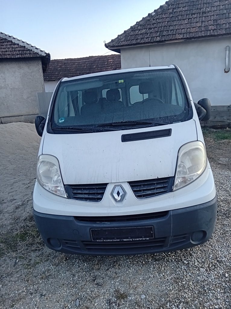 Renault Trafic 2008 - Diesel - Stare perfectă!