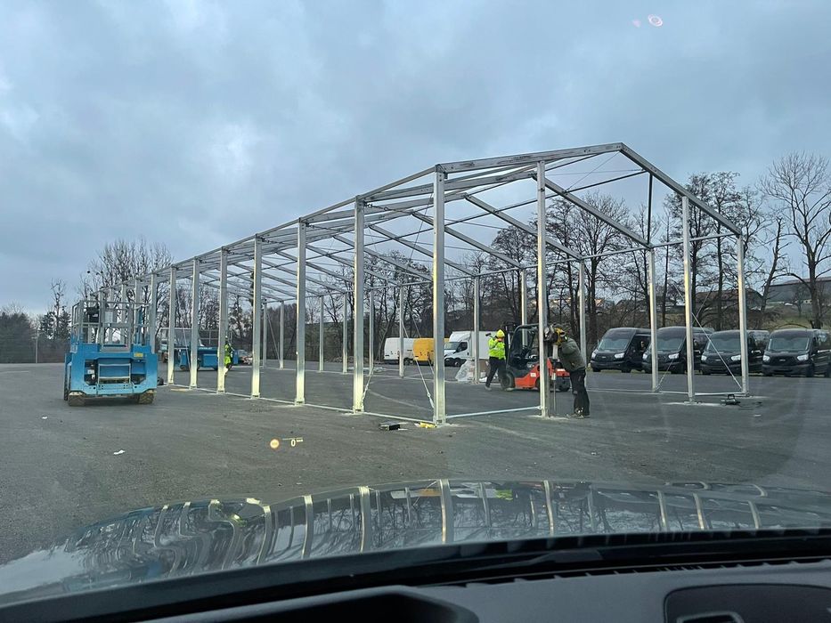 Vând hale si structuri metalice.
Acestea sunt pe diferite dimensiuni i