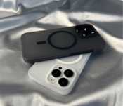 Iphone 15 16 PRO MAX PLUS - Husa Silicon Magsafe Mata Alba / Fumurie