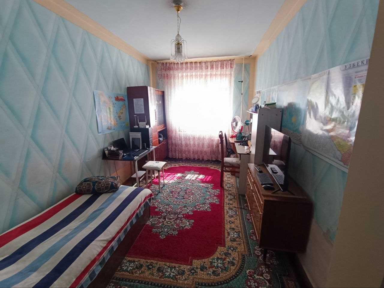 Центр Ц 15 Ганга Жангох 3 комн. квартира 3/1/4 кирпич дом 80 кв +30 кв