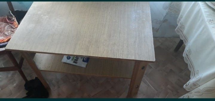 Продам шифанер,и сто тенге сакское время