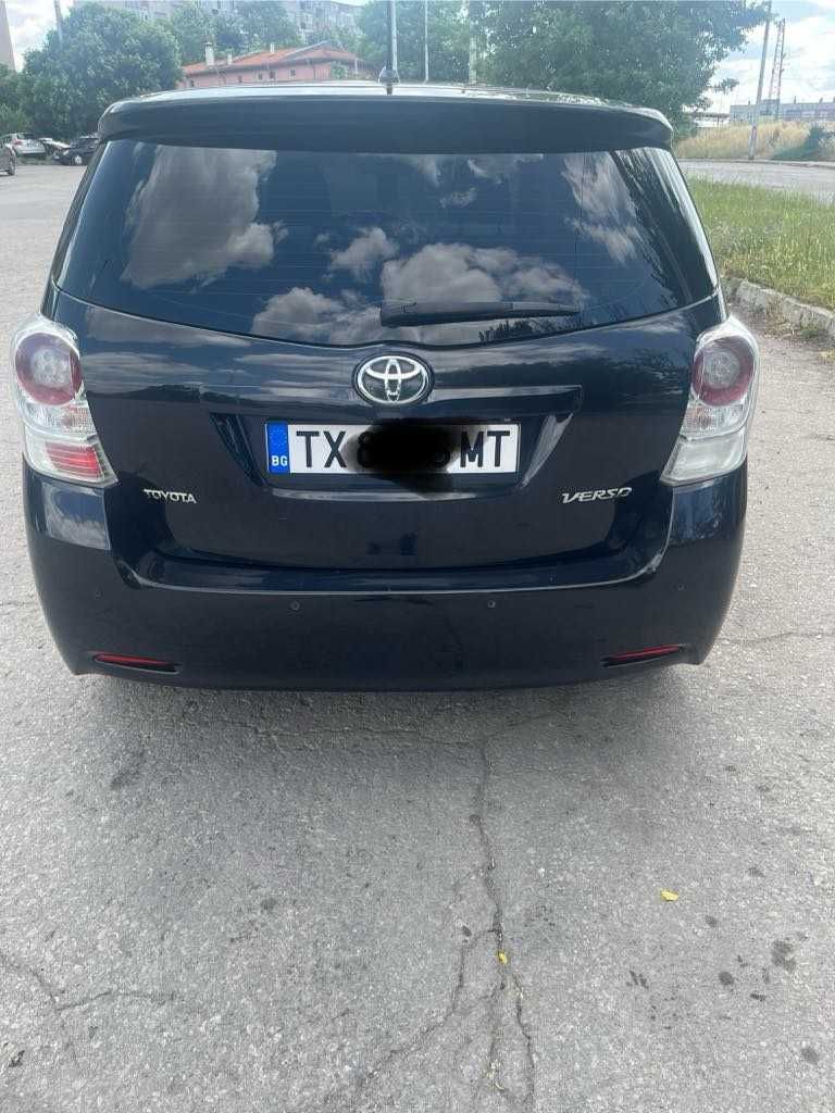Toyota Corolla Verso 2011 г. - 126к.с