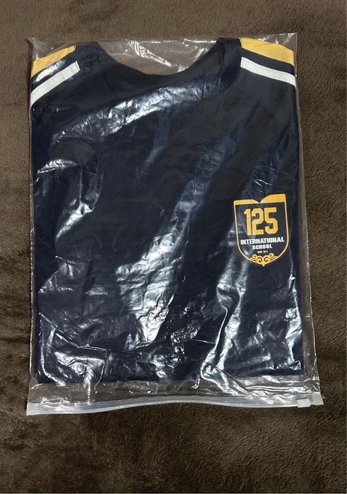 125 IHS футболка новая(160)