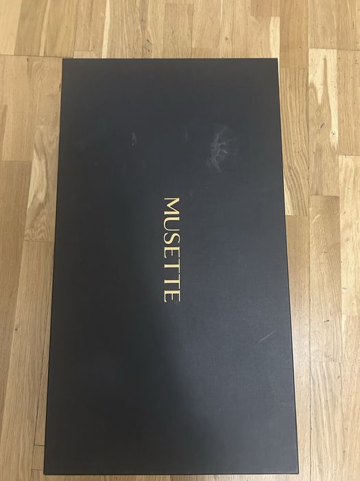Vand cizme musette