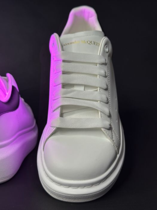 Alexander McQueen 43 white