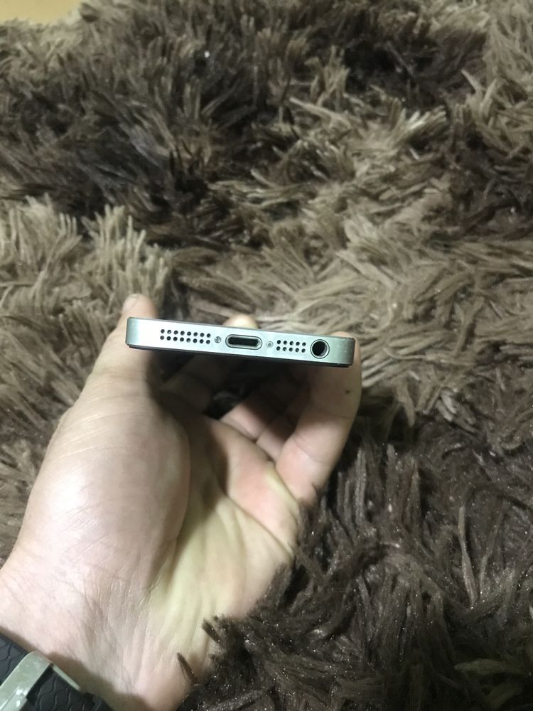 Айфон се холати яхши