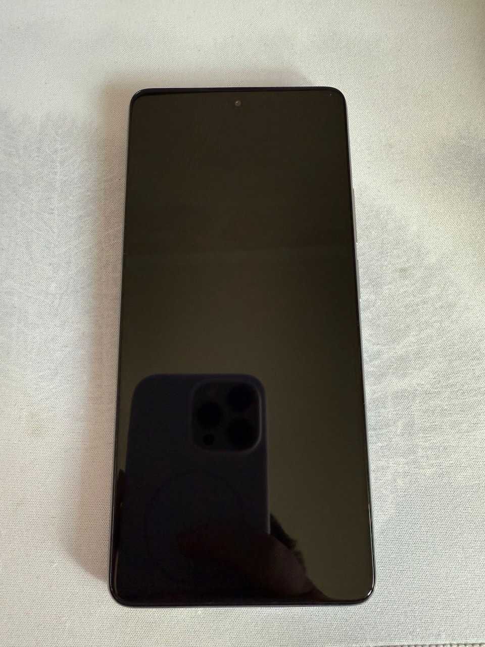 Xiaomi 11T — 128 ГБ / 8 ГБ RAM — в хорошем состоянии