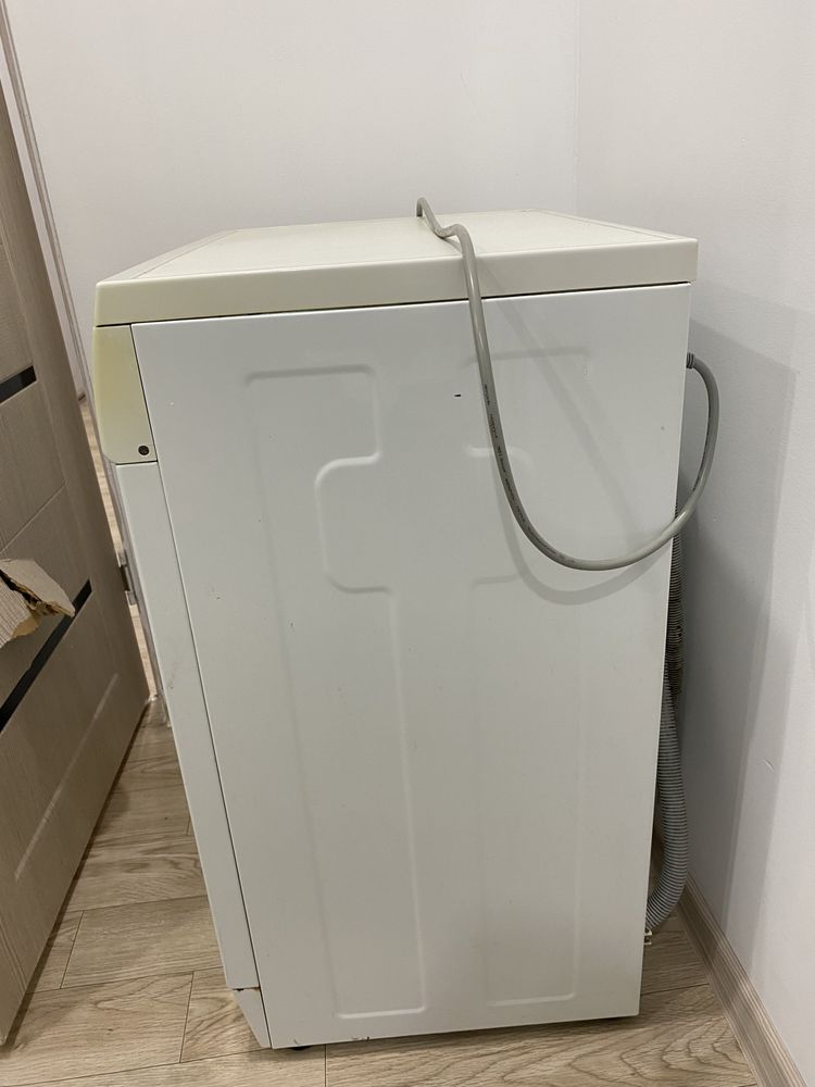 Продам стиральную машинку