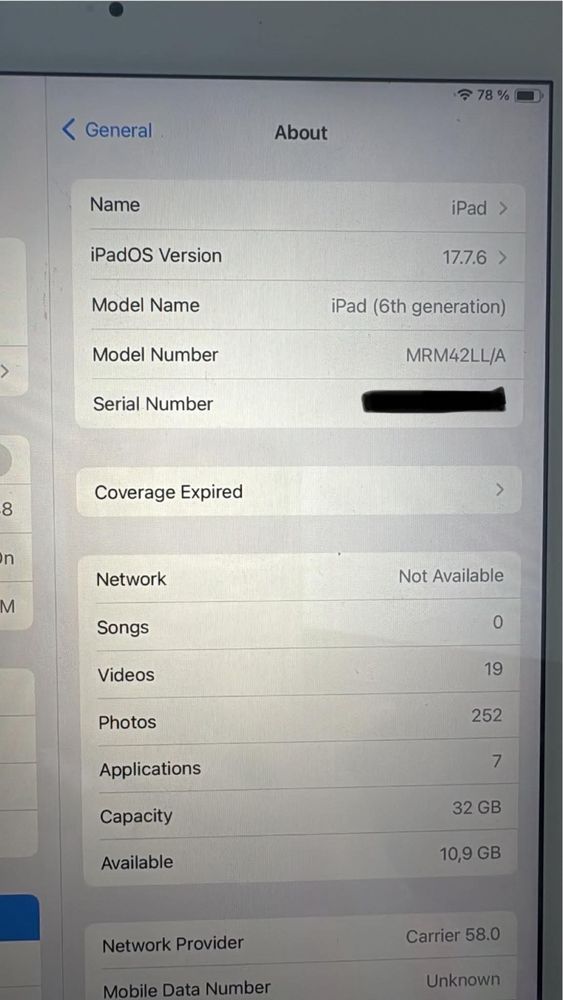 Apple iPad 6 (2018) 32GB + клавиатура