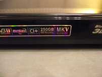 Hard disk recorder with 3D Blu-ray Combi TUNER HD