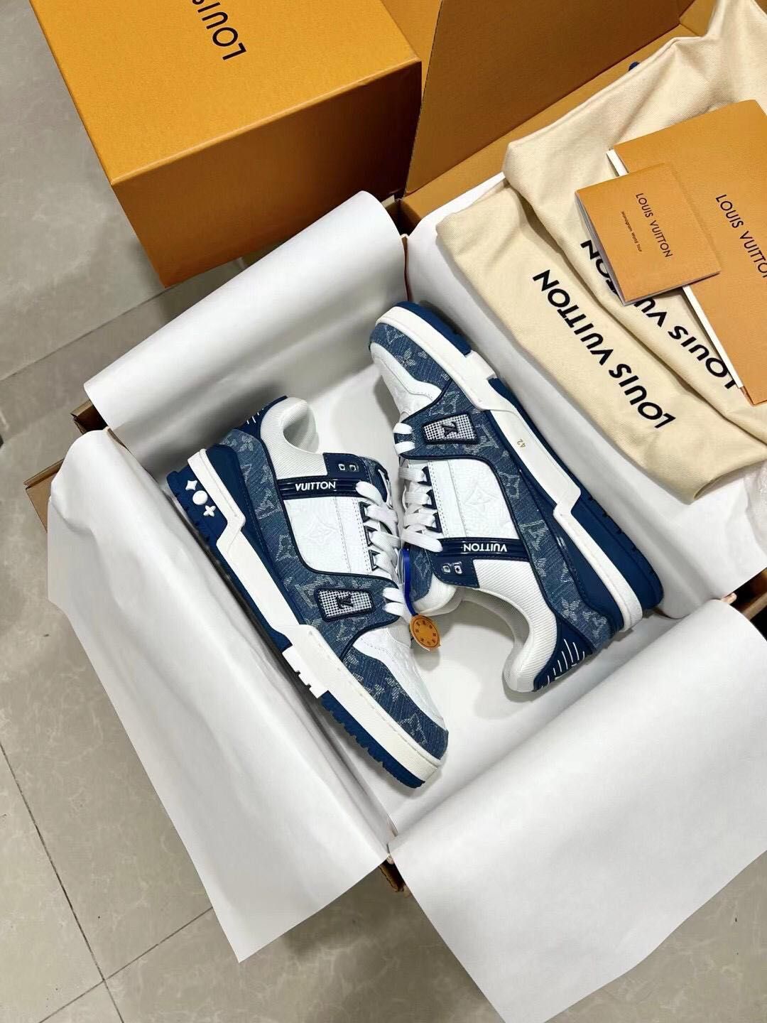 Louis Vuitton Shoes Sneakers Обувки Маратонки
