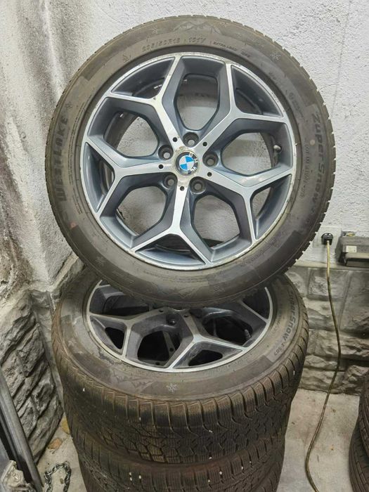 5x120 18R BMW оригинални джанти с зимни гуми 235 50 18