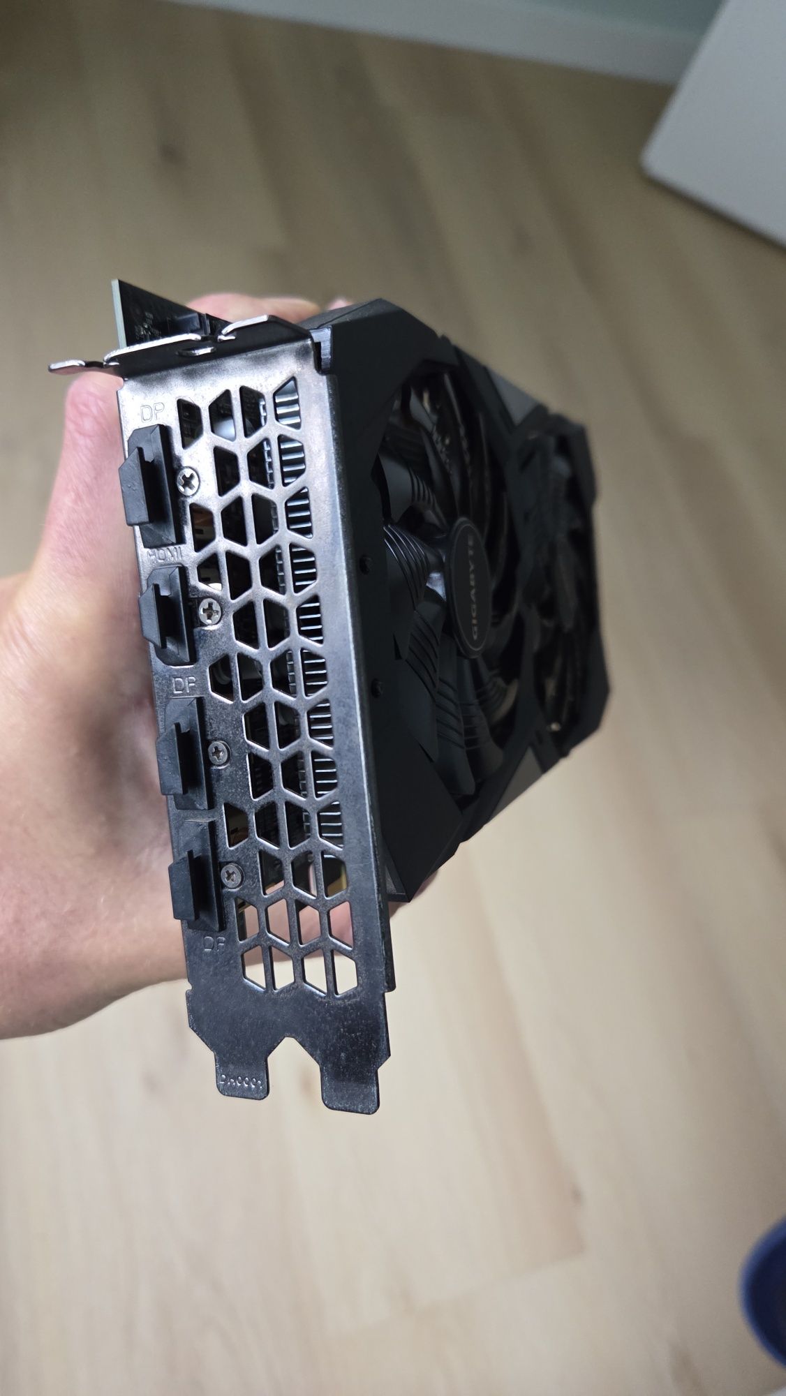 Видео карта GTX 1660 Super OC Gigabyte 6GB