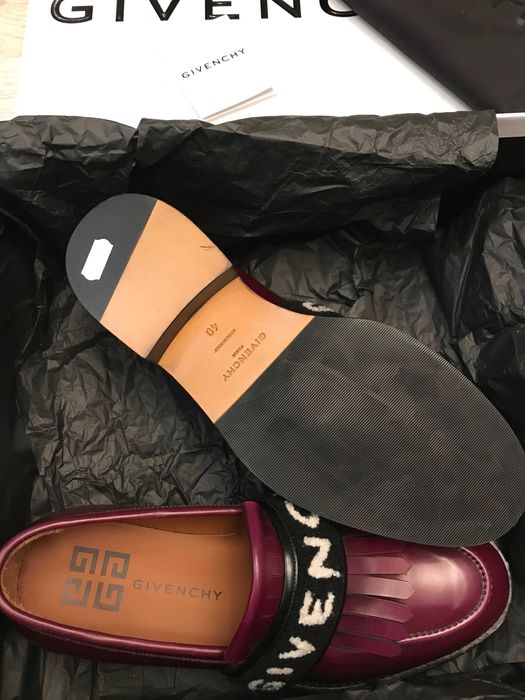 Givenchy pantofi 40, autentici, full box, retail 980 euro