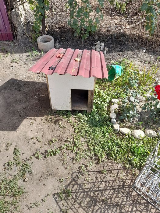 Продам будку для собаки
