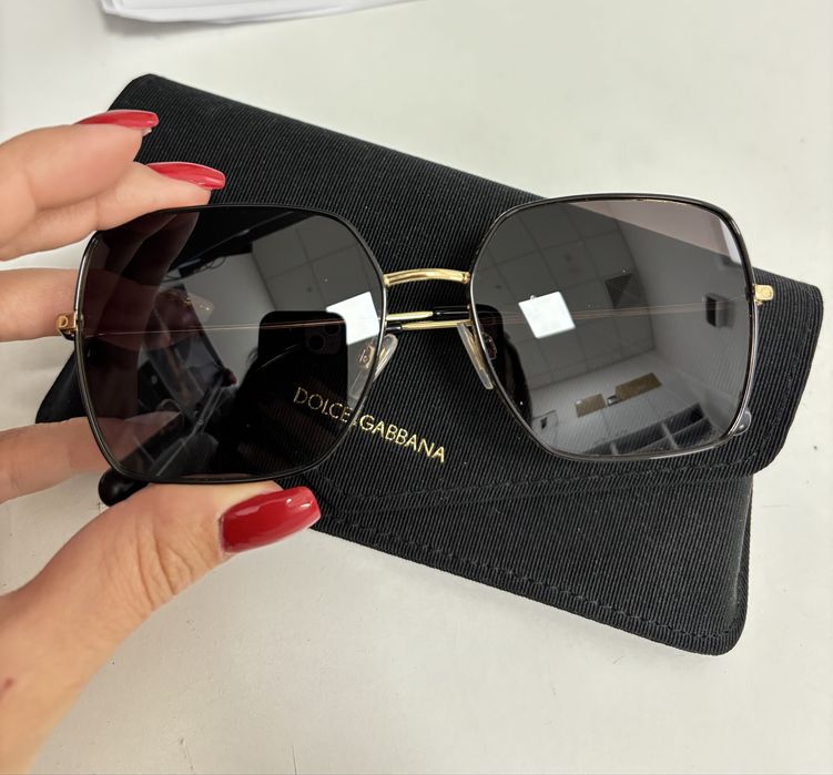 Слънчеви очила.