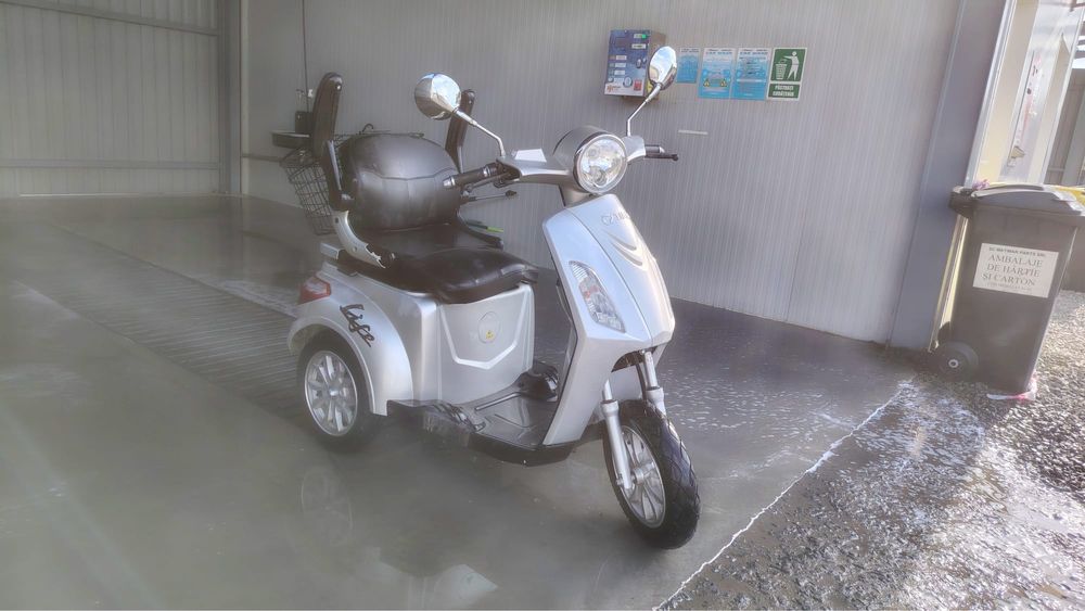 Scuter Tinbot Life 2019 800W Electric