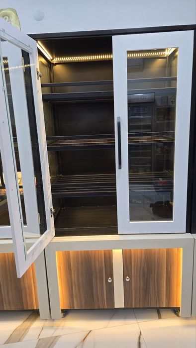 Неутрални витрини