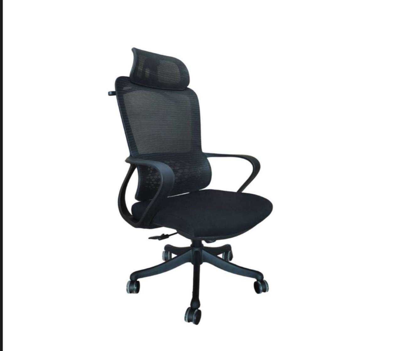 Кресло офисное сетка Como_Chairs
Бюджетное, с регулировкой, дышащее