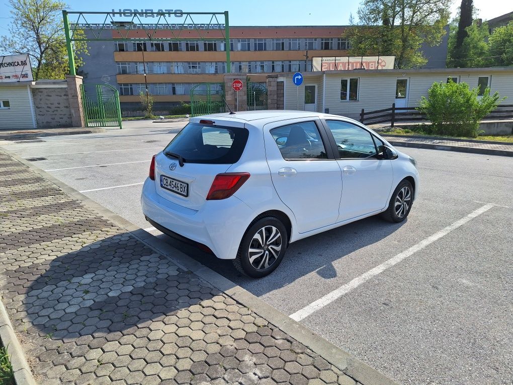 Toyota Yaris 1.33VVT 2016 г 6 скорости