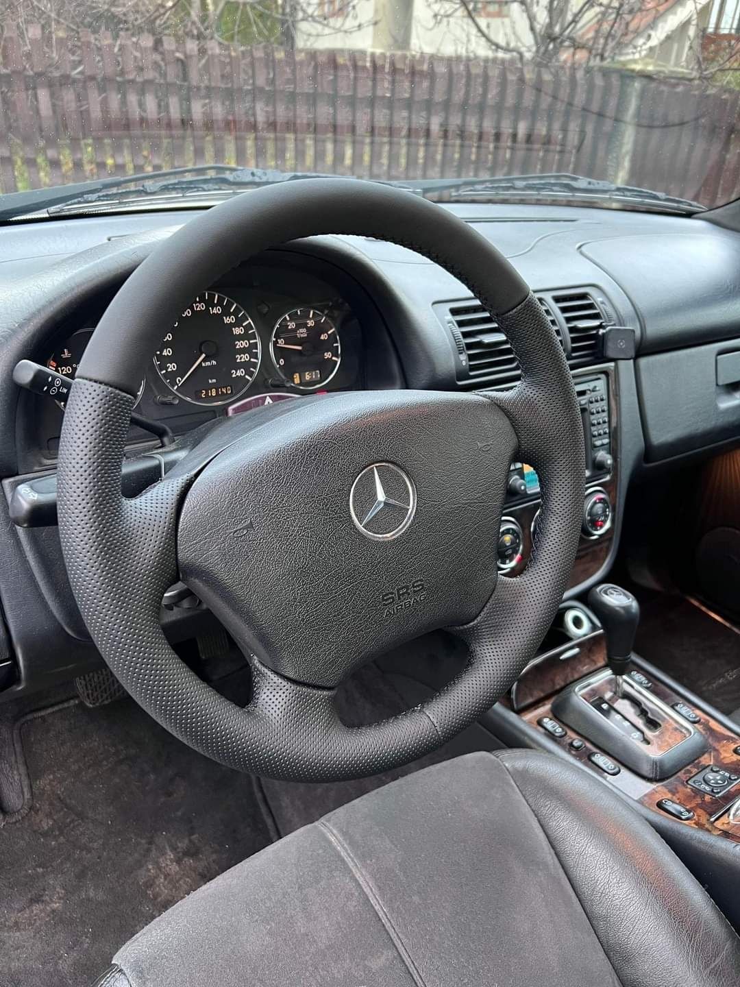 Mercedes-Benz ML 270