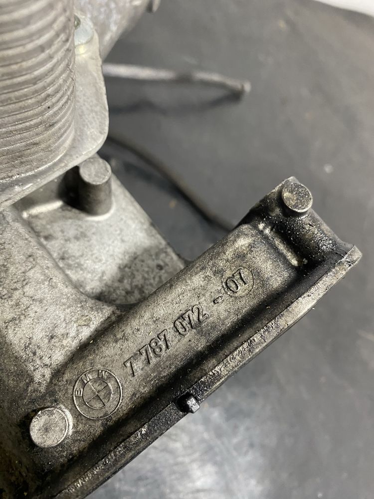 Suport filtru ulei carcasa termoflot BMW Seria 1 E87 e81 120d M47 2.0d