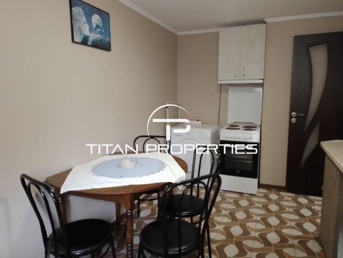 Тристаен апартамент, под наем, Център
