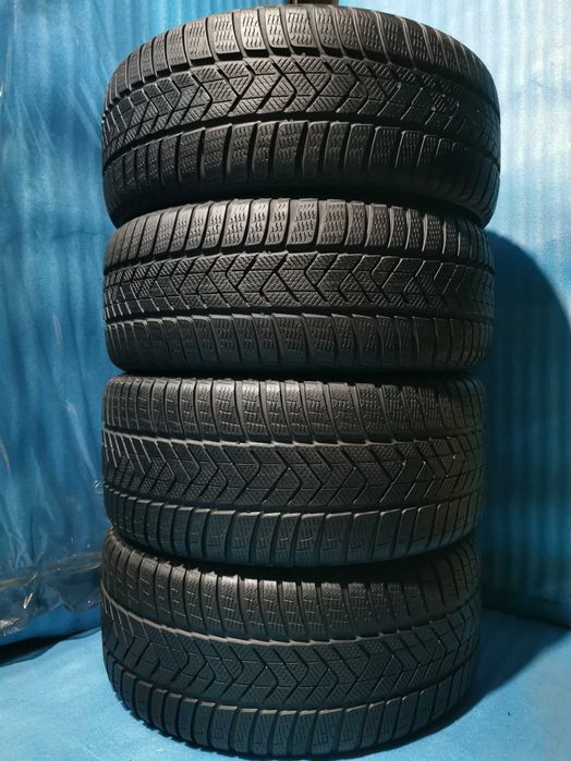 225 45 18 - 255 40 18 pirelli runflat m+s 4 buc