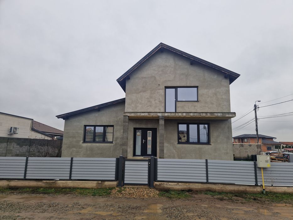 Casă pentru vanzare