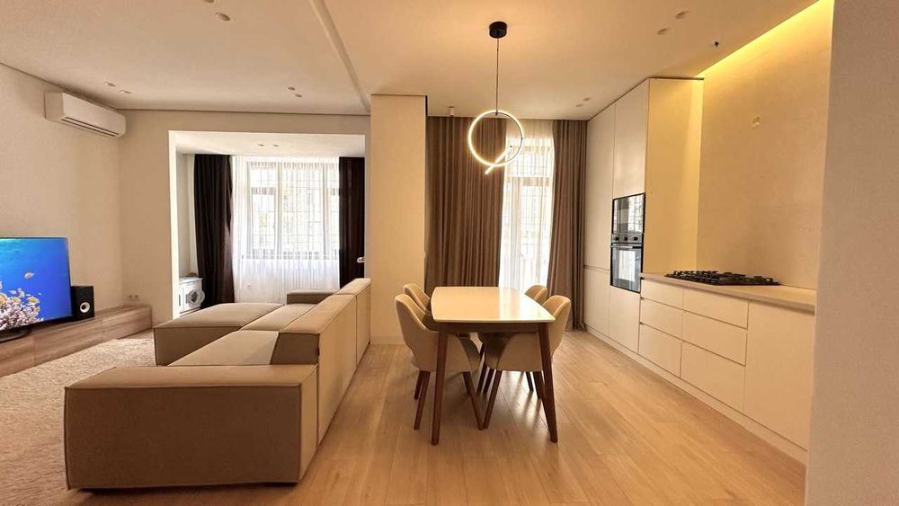 Без Депозит Сдаётся 2Х 3/9 евро кв центр в Станции Дружбы Народов а28