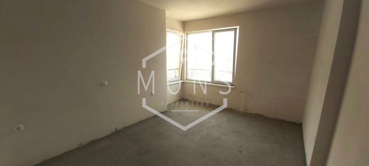 Продава се Многостаен апартамент в Севлиево - 173 кв.м за 694 €/кв.м - Снимка #9