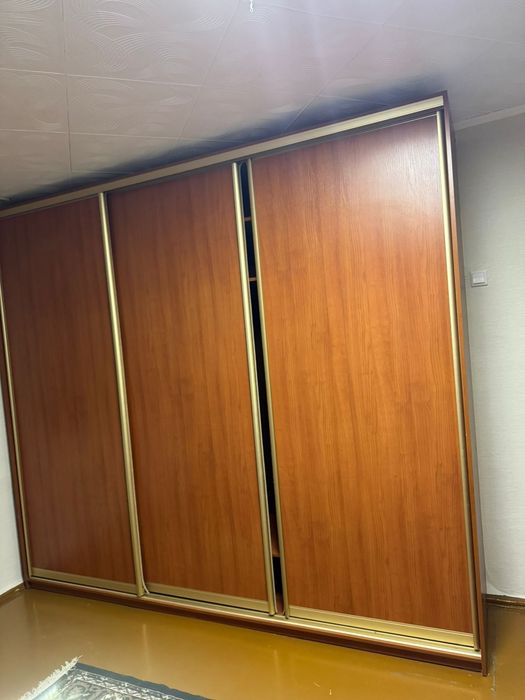 Продам Шкаф купе срочно