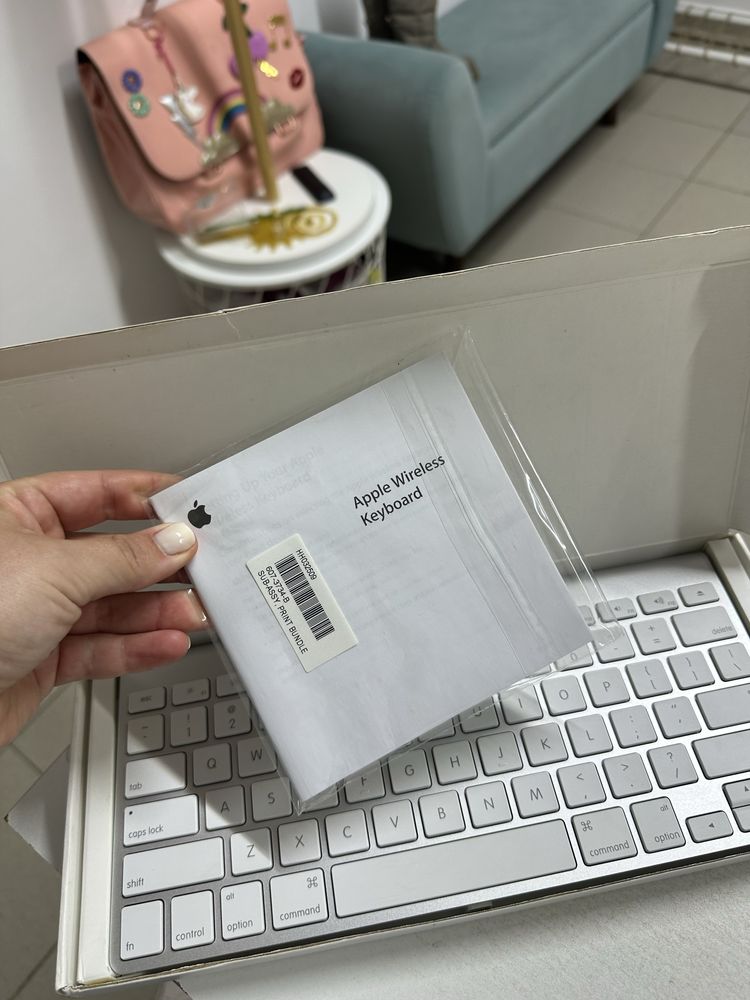 Клавиатура Apple