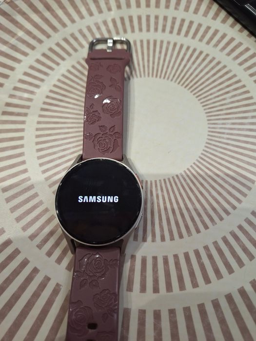 Часовник Samsung watch7