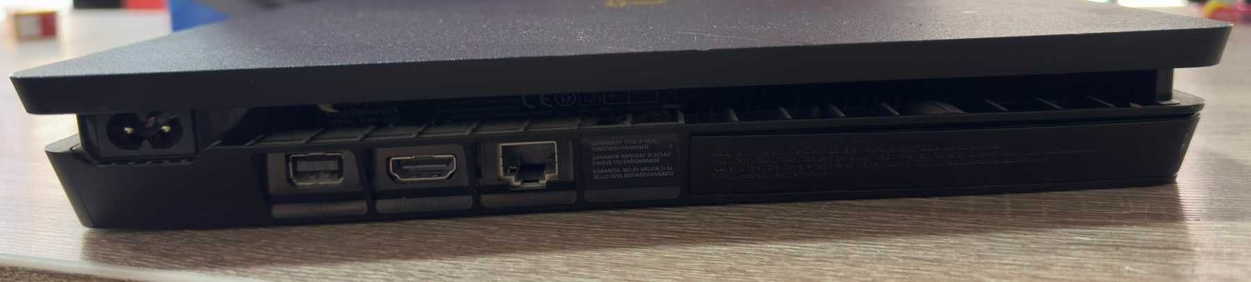 Playstation 4 1ТБ + 2 джойстика