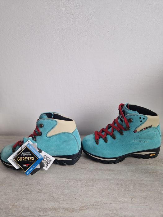 Vând bocanci de iarna Zamberlan  Kjon GTX WNS